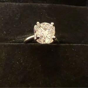 Brilliant Womens Ring.  Certified 2CT VVS1  Moissanite  Sterling Silver Band